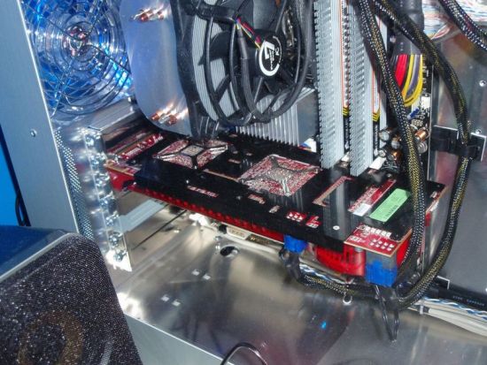 3870x2c - [CES] Radeon HD3870 X2 in foto