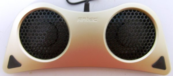 antecfoto2 - Recensione - Notebook Cooler: Antec vs. Evercool