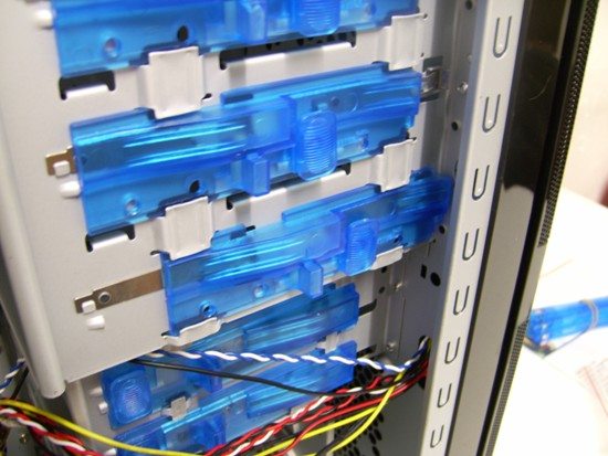 Recensione - Apevia X-Jupiter Jr. G Type apevia10 - Recensione - Apevia X-Jupiter Jr. G Type