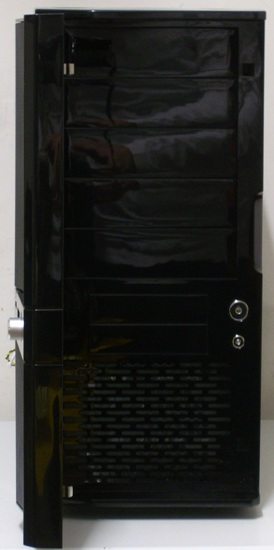 Recensione - Apevia X-Jupiter Jr. G Type apevia13 - Recensione - Apevia X-Jupiter Jr. G Type