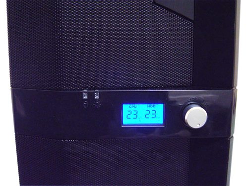 Recensione - Apevia X-Jupiter Jr. G Type apevia17 - Recensione - Apevia X-Jupiter Jr. G Type