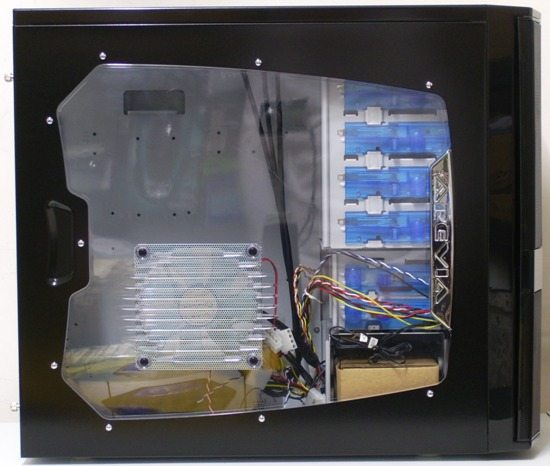 Recensione - Apevia X-Jupiter Jr. G Type apevia4 - Recensione - Apevia X-Jupiter Jr. G Type