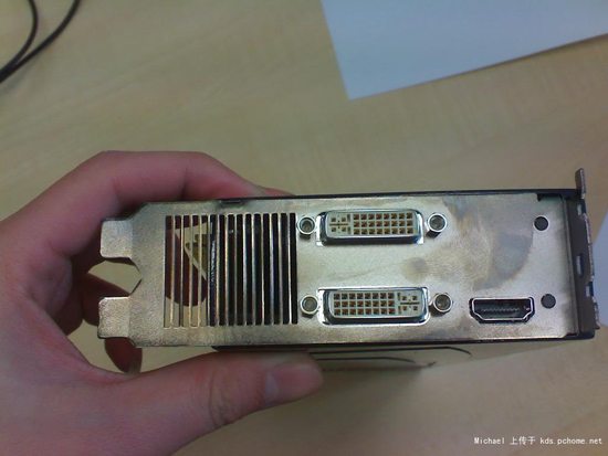 geforce 9800 gx2 b216 - GeForce 9800GX2 specifiche confermate e nuove foto