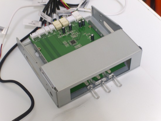 thermaltake3 - Recensione - Thermaltake Armor + ESA Edition VH6001BWS