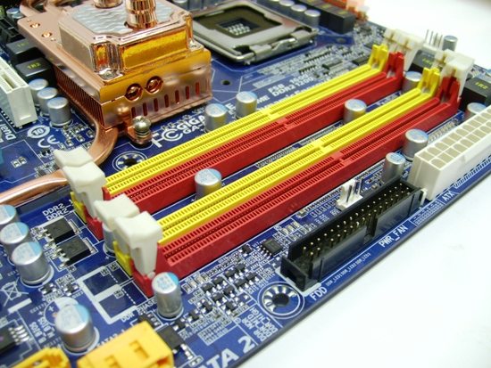 ep452 - Recensione - Gigabyte GA-EP45-Extreme