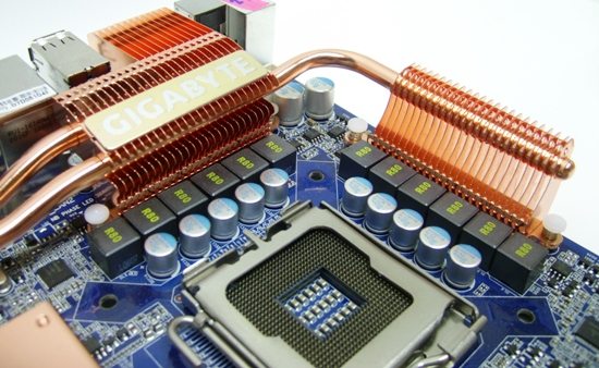 ep454 - Recensione - Gigabyte GA-EP45-Extreme