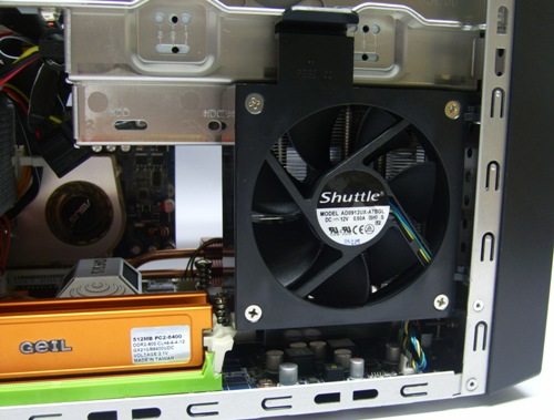 sp35p11 - Recensione - Shuttle XPC Barebone SP35P2