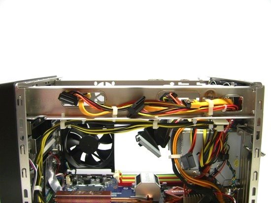 sp35p9g - Recensione - Shuttle XPC Barebone SP35P2