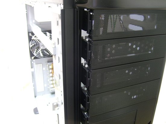 kl032 - Recensione - SilverStone Kublai KL03