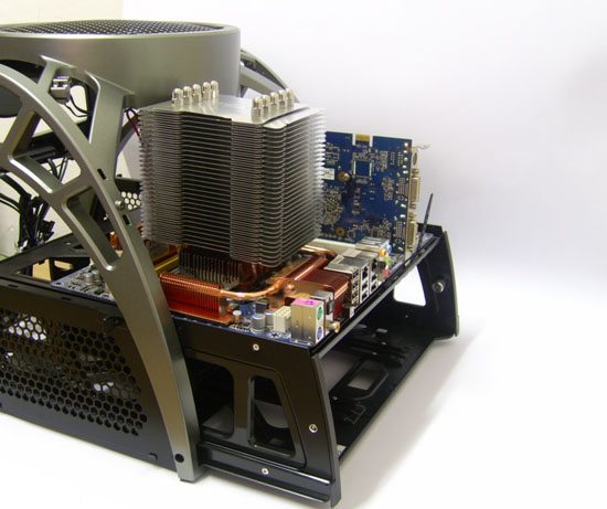 skeleton9 - Recensione Case - Antec Skeleton