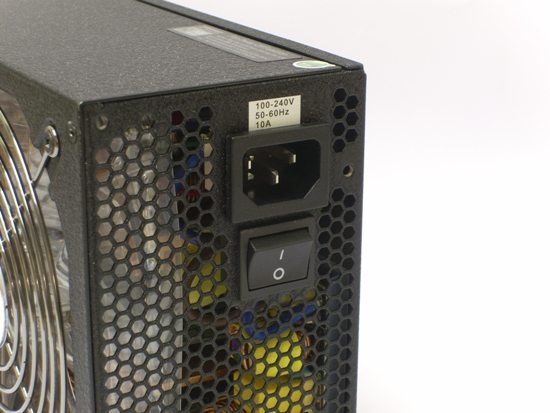 silentforce2 - Recensione - Alimentatore Lian-Li Silent Force 750W