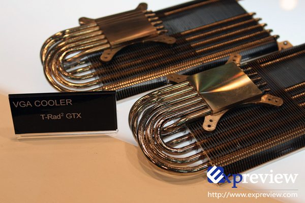 T RadGTX - [CT '09] Thermalright presenta il nuovo dissipatore T-Rad&sup2; GTX