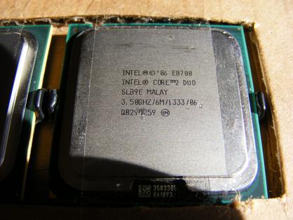 Core 2 Duo E8700, forse ci siamo? Intel Core 2 Duo E8700 - Core 2 Duo E8700, forse ci siamo?