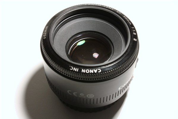 Recensione - Obiettivo Canon EF 50mm f/1.8 II canonob8 - Recensione - Obiettivo Canon EF 50mm f/1.8 II