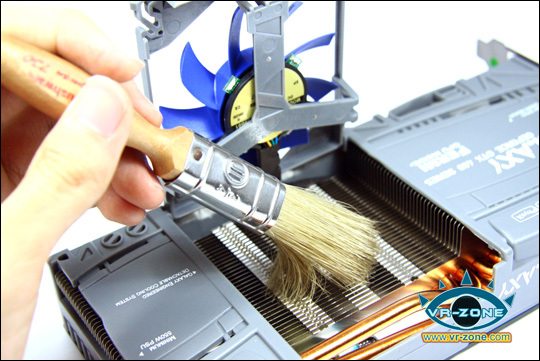 galaxygtx4701 - Galaxy presenta una GeForce GTX 470 Custom