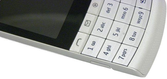 nokiax32 - Recensione - Nokia X3-02 Touch&Type
