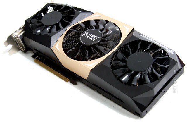 Alcune immagini per la Palit GeForce GTX 680 4GB geforcegtx680palit - Alcune immagini per la Palit GeForce GTX 680 4GB