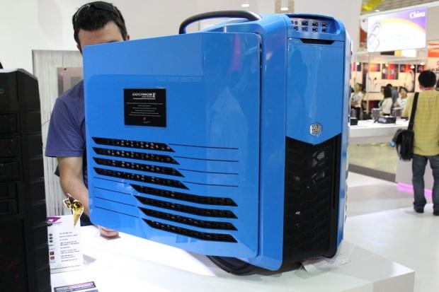 cooler master s cosmos ii ultra tower - [Computex] Cooler Master mostra il case Cosmos II Ultra Tower