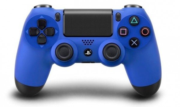 dualshock 4 600x357 - Pasticcio Sony: nella confezione del Dual Shock 4 non c'è il cavo dell'alimentazione